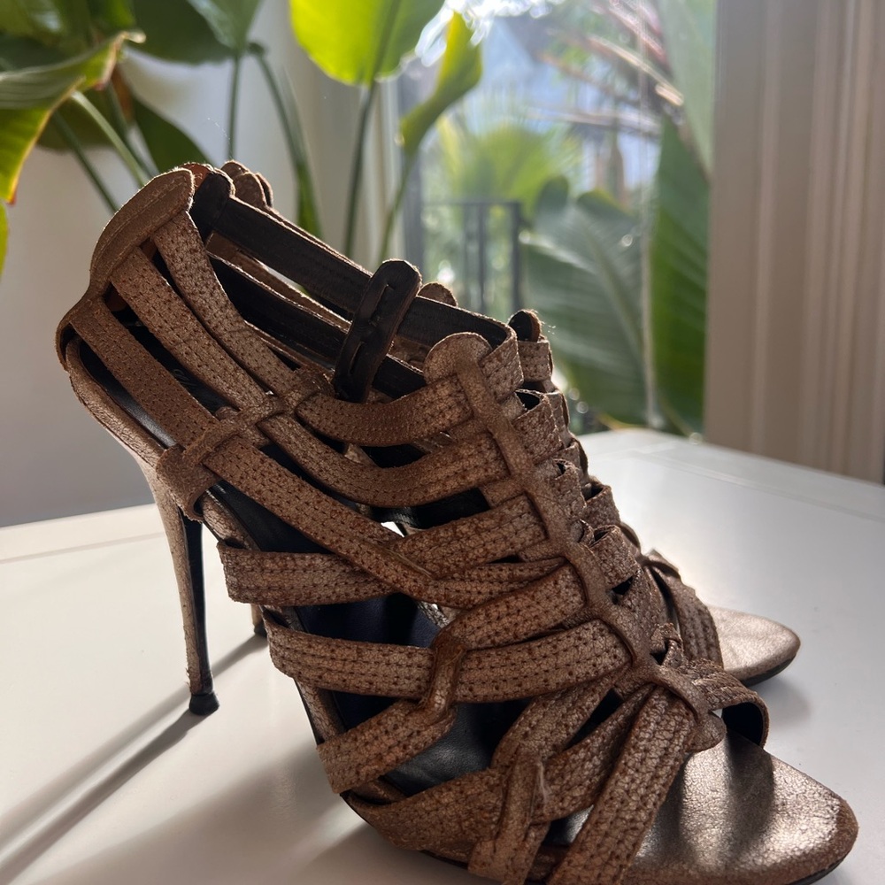 Elizabeth & James gold stilletos